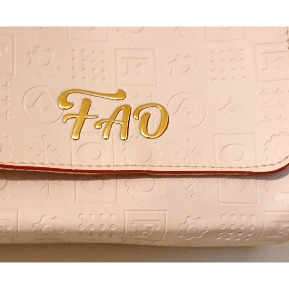 FAO Schwarz Kids Handbag With Strap – Fashion Purse Accessory (Bag Only)